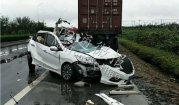 车祸现场视频,车祸现场视频揭示事故真相